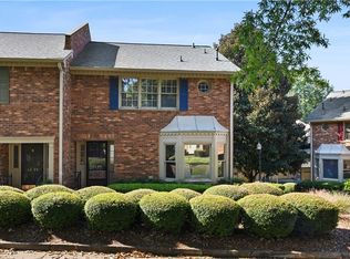 6285 Windsor Trace Dr, Peachtree Corners, GA 30092