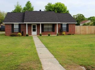 842 Deatsville Hwy, Millbrook, AL 36054
