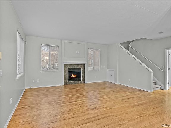3rd image of 1069 S Walden Way #125