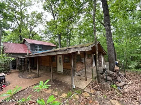 256 Forrest Dr N, Sardis, MS 38666