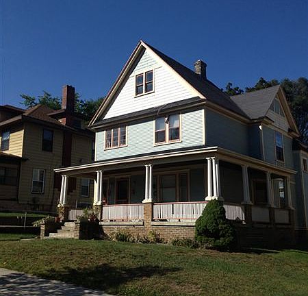 2nd image of 605 Paris Ave SE