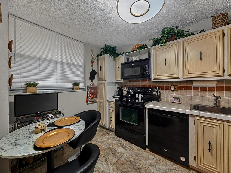 3671 Environ Blvd #169 — Photo 33