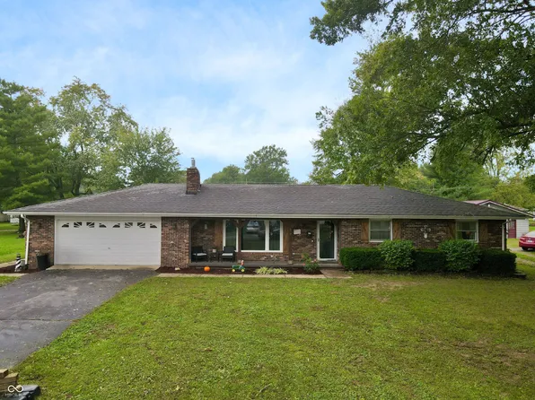 217 Sunnyside Dr, North Vernon, IN 47265