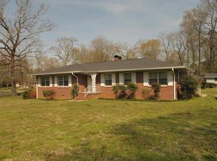 230 College Cir, Cedartown, GA 30125