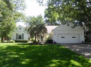 19565 Beach Cliff Blvd, Rocky River, OH 44116