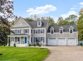 8 Delaney Dr, Walpole, MA 02081