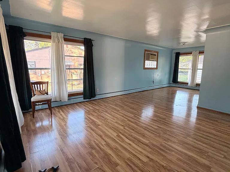 3340 Morrissey Ave — Photo 8