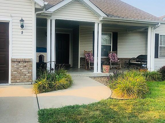 3rd image of 5 Rosebury Pl