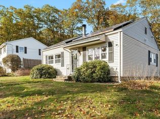 23 Appleton St, Saugus, MA 01906