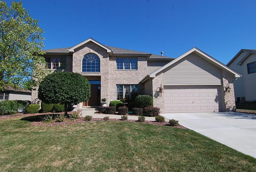 1st image of 2754 Molly Ct