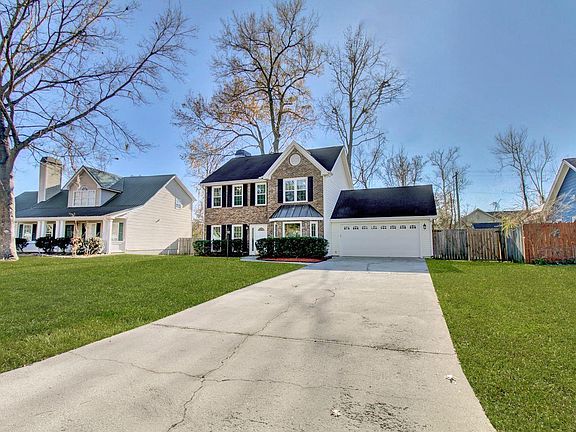 5th image of 8246 Longridge Dr.