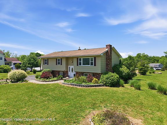 2nd image of 347 Plains Road