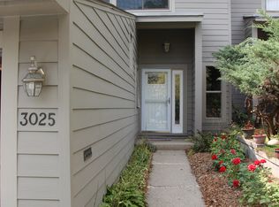 3025 Lakehaven Ct, Ann Arbor, MI 48105