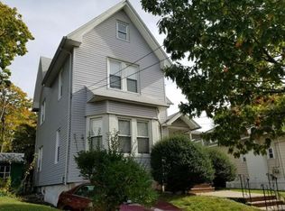 76 Orchard St, Ridgefield Park, NJ 07660