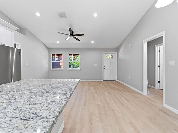 2nd image of 670 NE 149th Ct