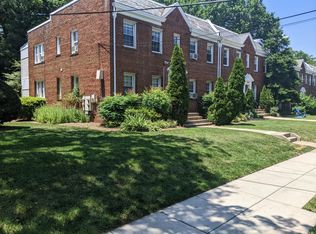 2316 40th St NW APT 3, Washington, DC 20007