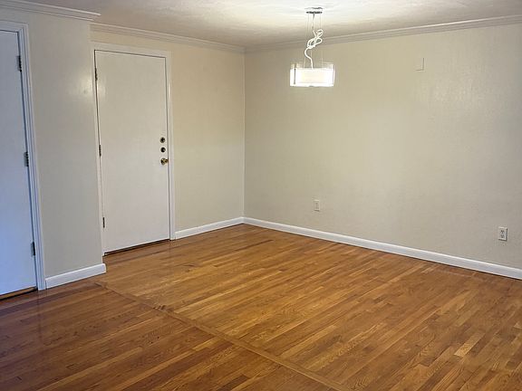 5th image of 17 Cass St APT 5