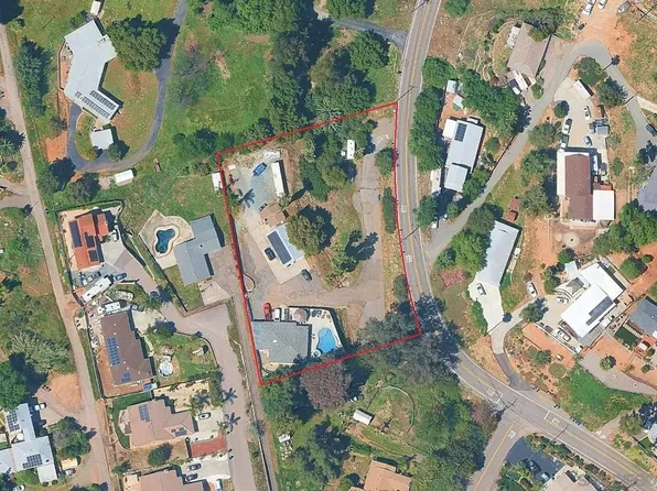 9422 Marilla Dr, Lakeside, CA 92040