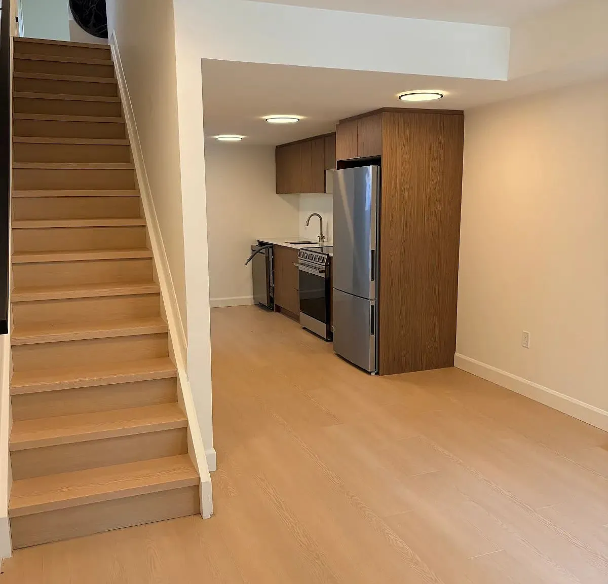 2 bed, $2,450 — Photo 2