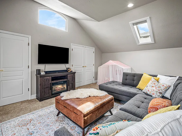 3180 Warren Ln — Photo 19