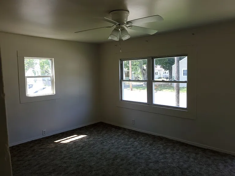 1219 & 1221 Joan Ave — Photo 6