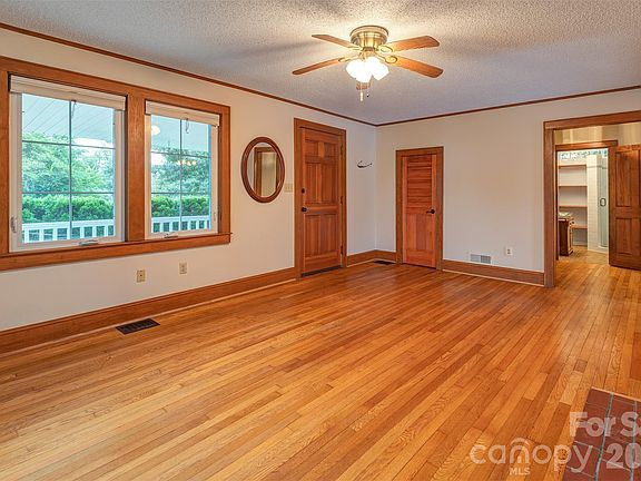 2nd image of 103 S Main St