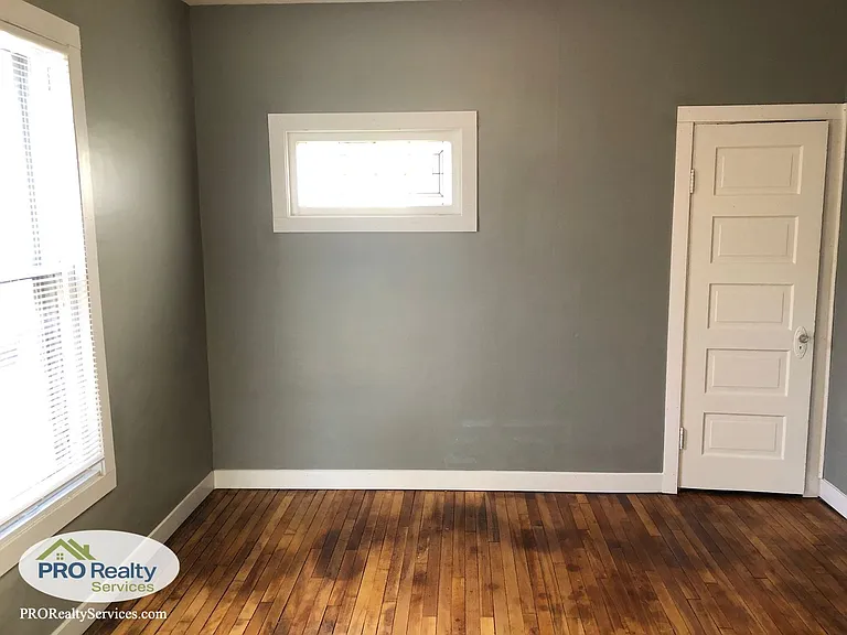 1520 Dayton Ave — Photo 8