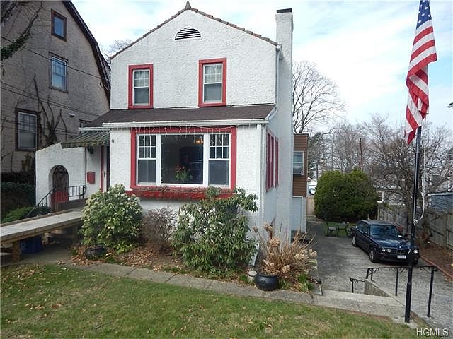 1st image of 95 Riverview Ave
