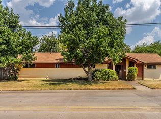1213 S Holly Ave, Yukon, OK 73099