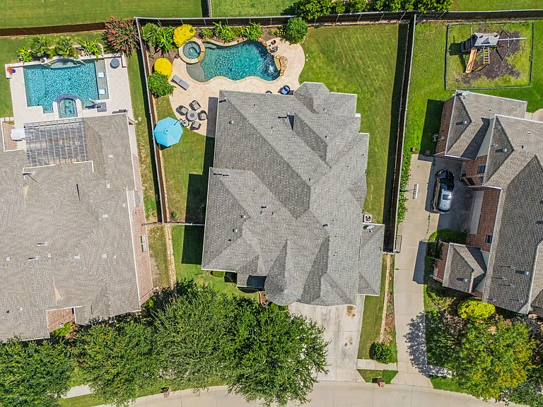 2251 Cold Water Dr — Photo 37