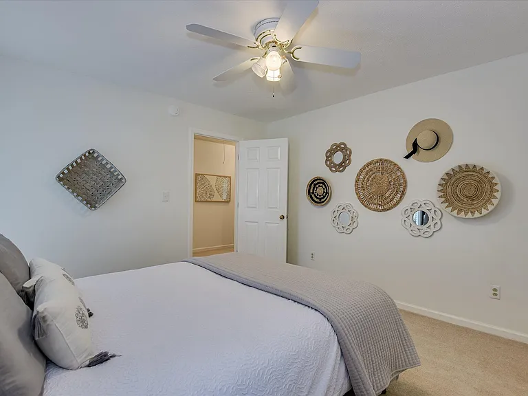 869 Hickory Ridge Rd — Photo 37