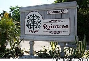1st image of 14 Deanna Dr