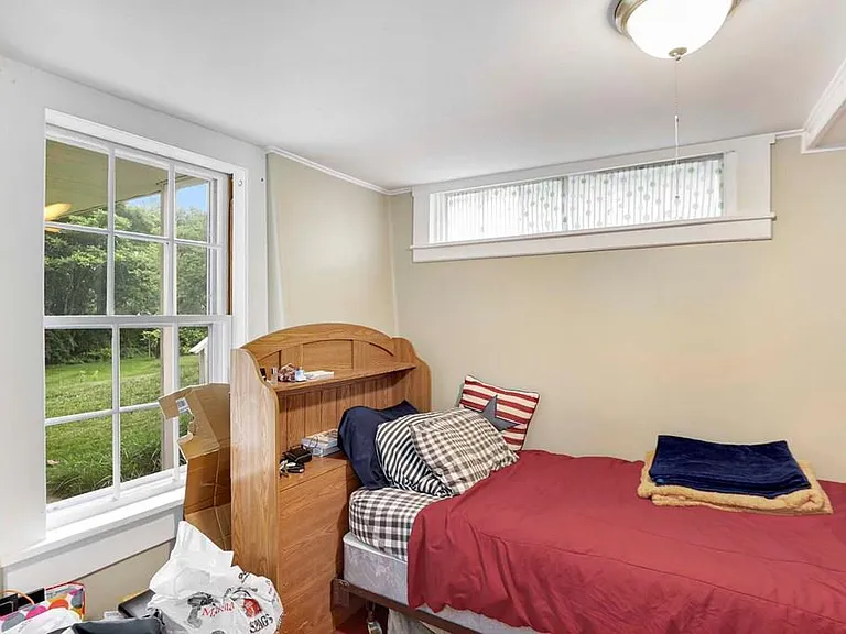 19 River Ave #D — Photo 3