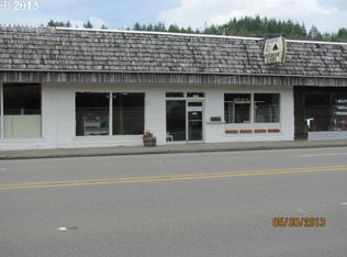 2067 Winchester Ave, Reedsport, OR 97467
