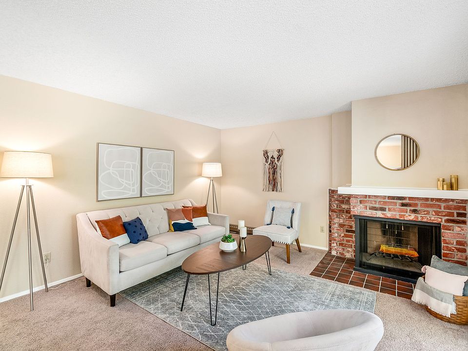 1st image of 1710 156th Ave NE #1710