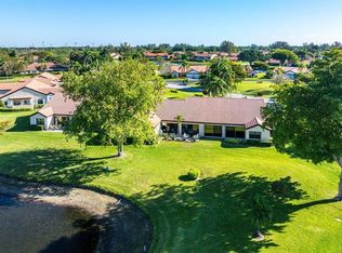 8195 Mooring Cir, Boynton Beach, FL 33472