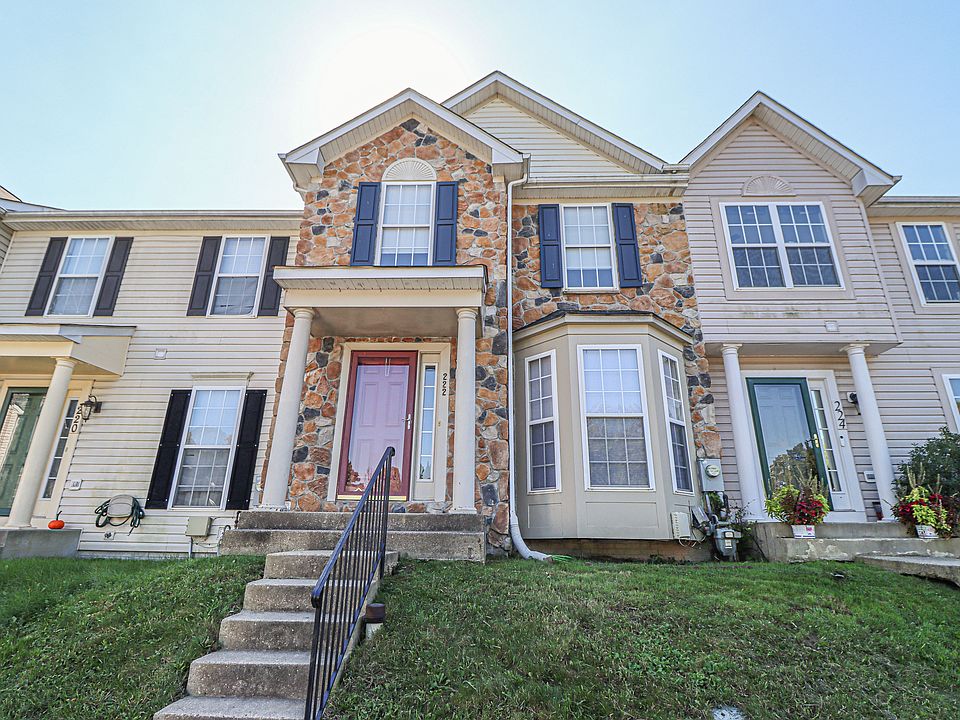 1st image of 222 Goldsborough Dr