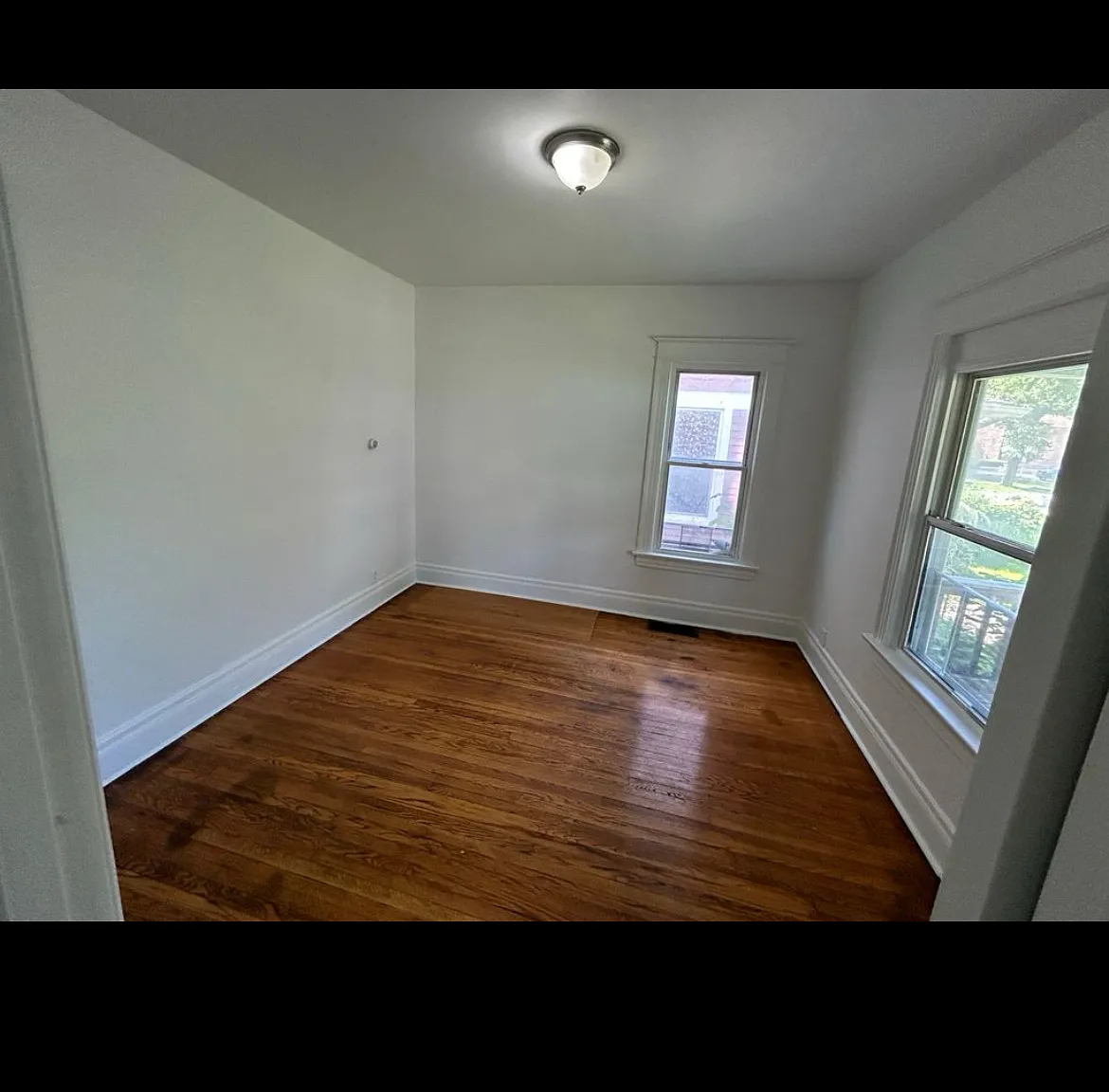 651 Garson Ave — Photo 4