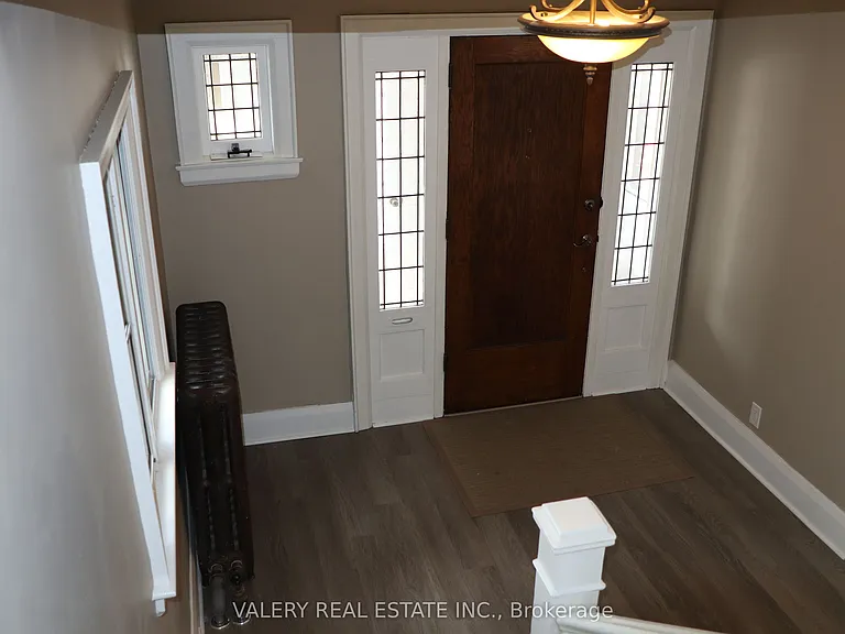 207 Oakwood Ave — Photo 19