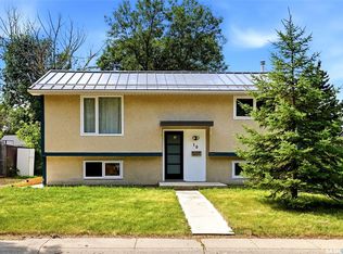 10 Osborne CRESCENT, Regina, SK S4R 5J1