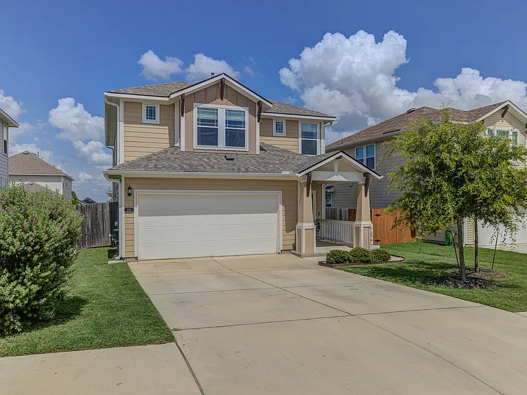 224 Stein Rd — Photo 4