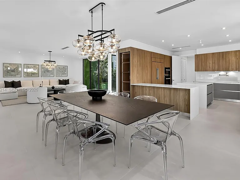 620 Solar Isle Dr — Photo 35