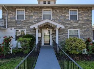 743 Main St APT 3, Reading, MA 01867