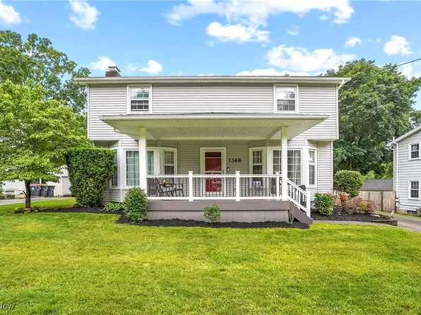 1368 Shanabrook Dr, Akron, OH 44313