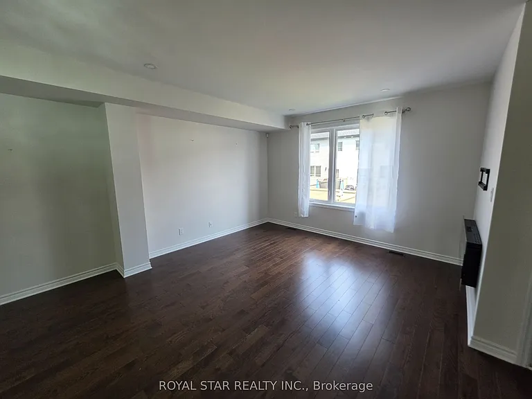 320 Grackle St — Photo 5