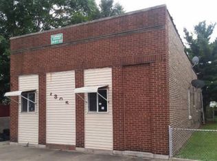 1305 150th St, East Chicago, IN 46312