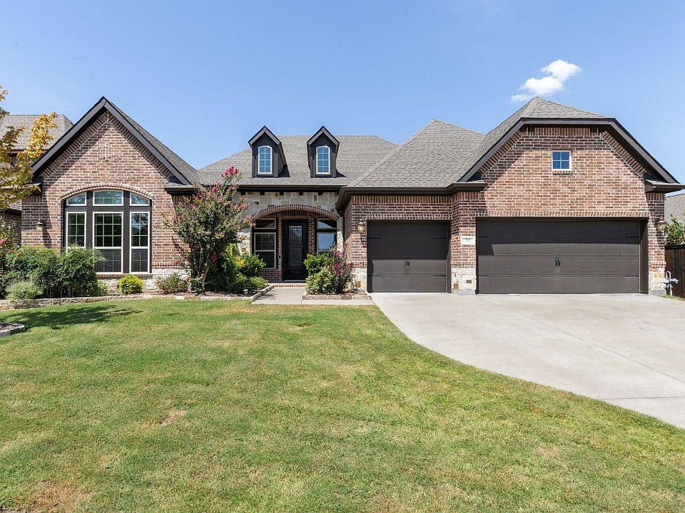1st image of 709 Splash Dr