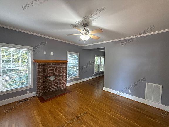3rd image of 11103 Walters St