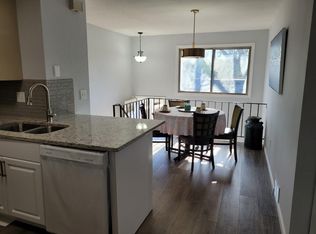 3807 Conroy Trl, Inver Grove Heights, MN 55076