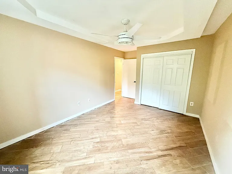 5439 Richenbacher Ave — Photo 10